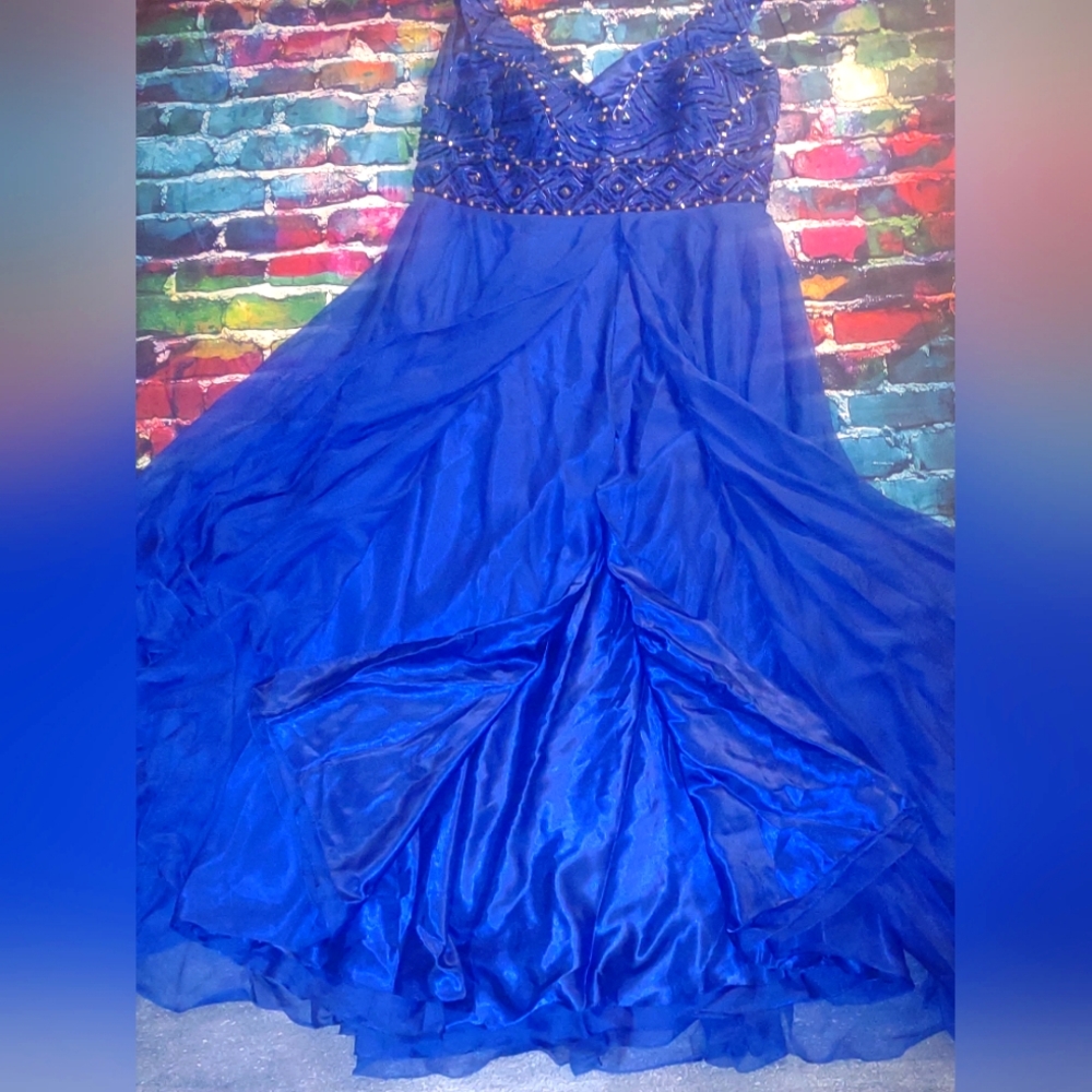 Gown